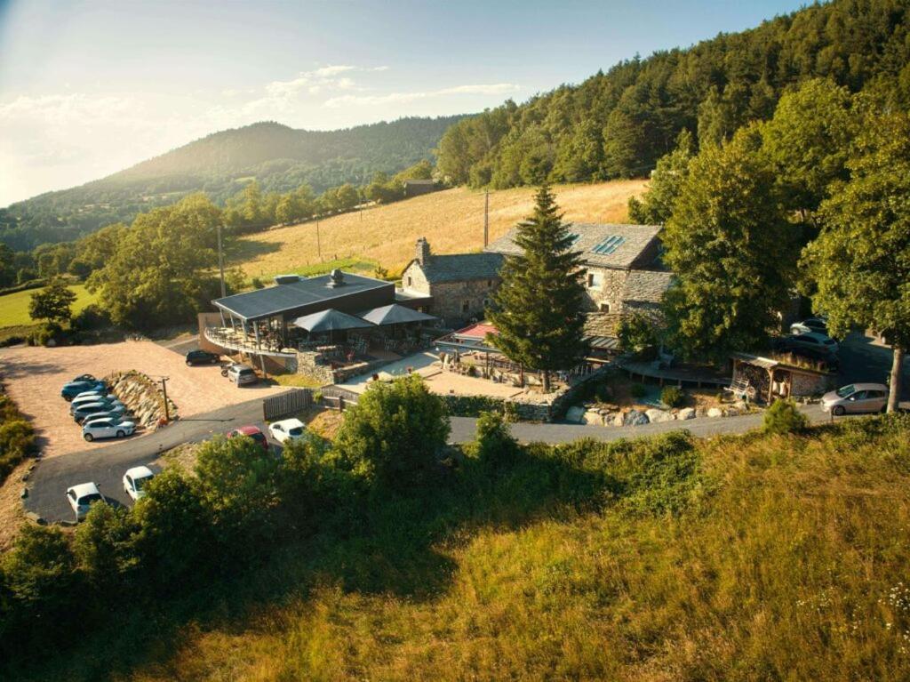 La Ferme Du Bien-Etre Saint-Julien-Chapteuil Exterior foto
